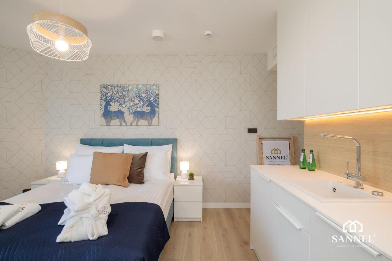Apartament Horizon Z Dostepem Do Basenow,Strefy Saun,Jacuzzi- Pinea Apartments Pobierowo-Sannel Apartments For Rent Exterior photo